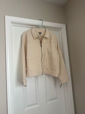 NWT Off-White/Beige Denim Jacket with Zipper Size 2XL